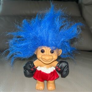 New RUSS LUCKY TROLL MR BOXER DOLL Blue hair red shorts black boxing gloves Vtg